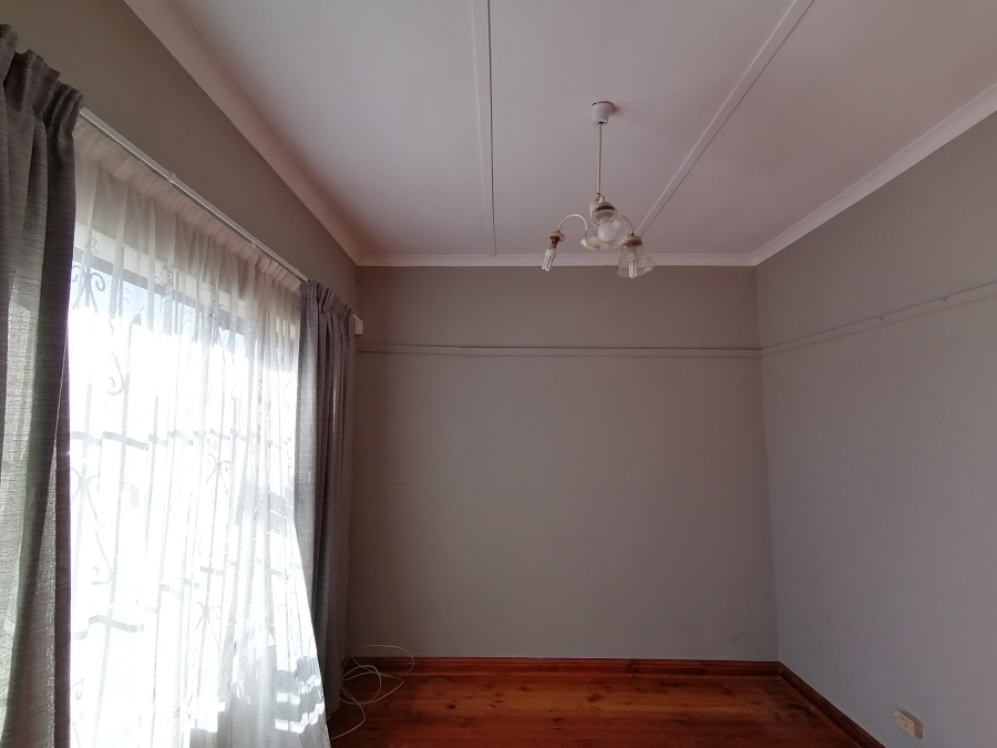 2 Bedroom Property for Sale in Forest Hill Eastern Cape